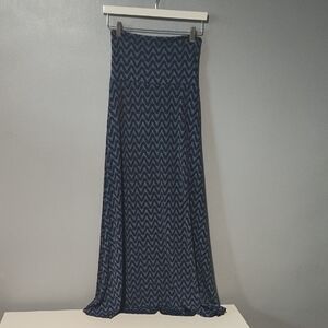 Lula Roe Geometric Navy Blue Zigzag Pattern Skirt